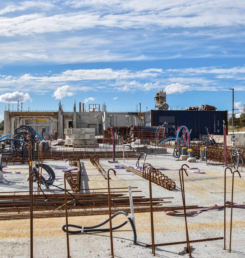 découvrez tout sur les fondations : types, techniques et conseils pour assurer la stabilité et la durabilité de votre construction.