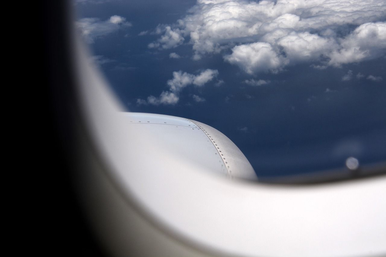 découvrez l'univers de l'aviation : actualités, innovations, histoire des avions, compagnies aériennes et métiers du secteur. explorez l'évolution et les enjeux du transport aérien.