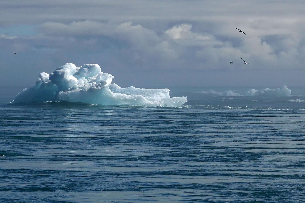 découvrez comment les inégalités climatiques affectent différemment les populations à travers le monde et les actions nécessaires pour un futur plus équitable.