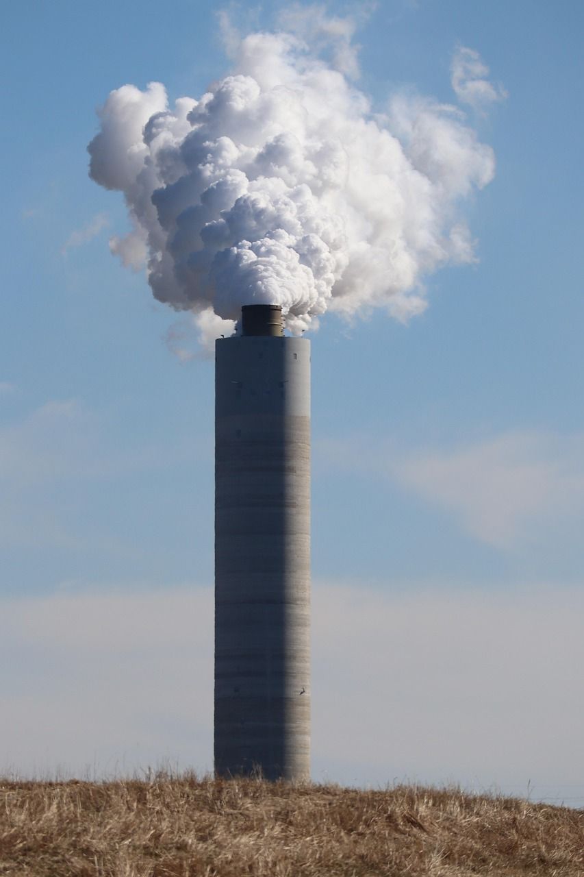 découvrez les causes, effets et solutions pour lutter contre la pollution de l'air et protéger notre santé et l'environnement.
