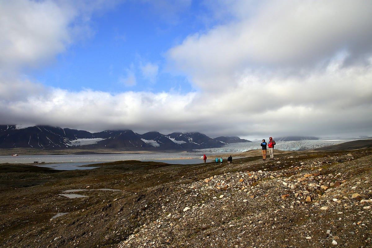 La dégradation du permafrost : défis d’adaptation et impacts sur les communautés locales
